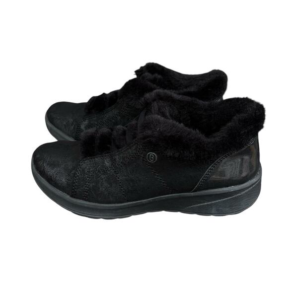 Bzees Golden Winter Bootie Size 6 Faux Fur Trim Cushioned Warm Ankle Boot - Picture 4 of 9